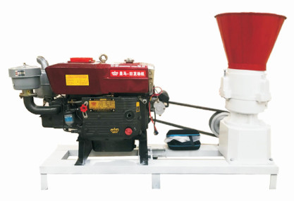 पोल्ट्री डीजल फीड पेलेट बनाने की मशीन मजबूत और स्थिर 8 - 22hp फ्लैट डाई 380V