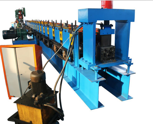 एल्युमिनियम प्लेट के लिए 4.5T स्टोरेज रैक रोल बनाने की मशीन 5.5KW