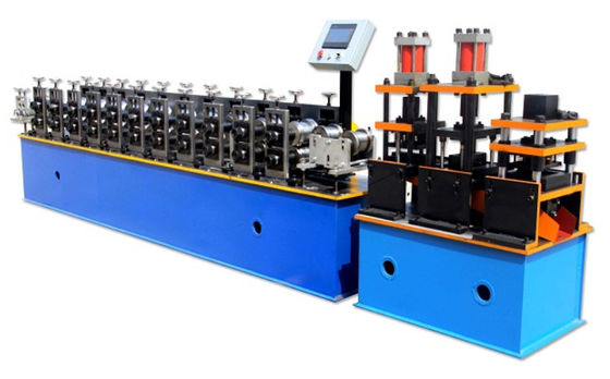 जस्ती स्टील के लिए 380V पैलेट रैक रोल बनाने की मशीन 5 मीटर / मिनटmin