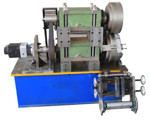 220V केबल ट्रे रोल बनाने की मशीन 5.5KW रोटरी पंचिंग