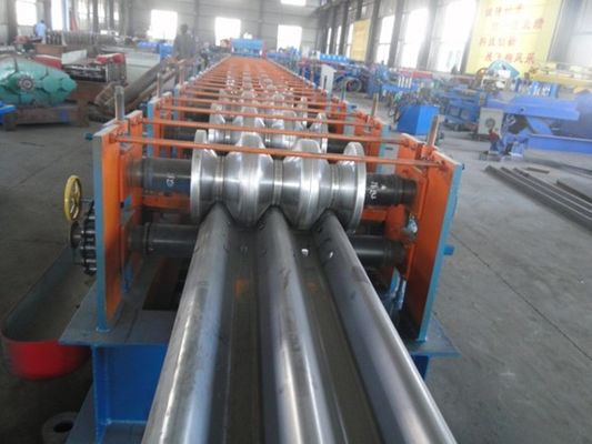 5T हाईवे रेलिंग रोल बनाने की मशीन 5m/min 15KW